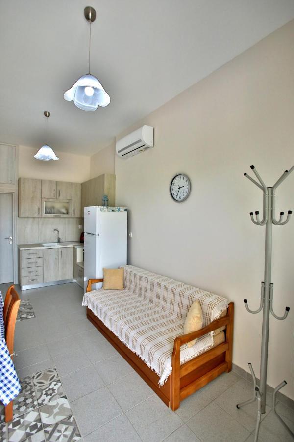 Pavlidis Apartment Сивири Екстериор снимка