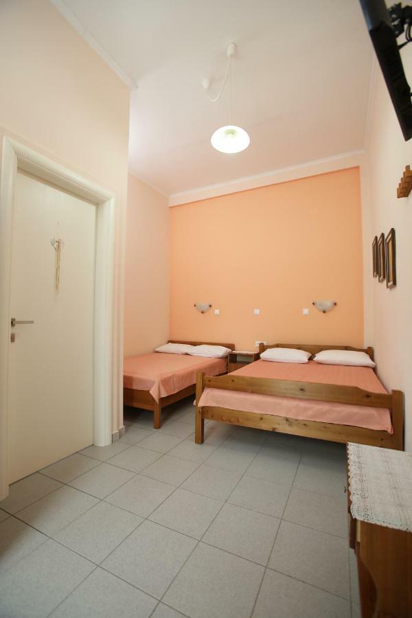 Pavlidis Apartment Сивири Екстериор снимка
