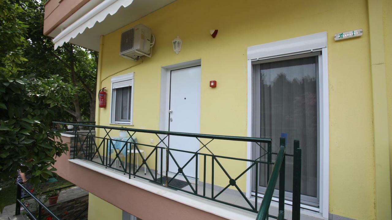 Pavlidis Apartment Сивири Екстериор снимка