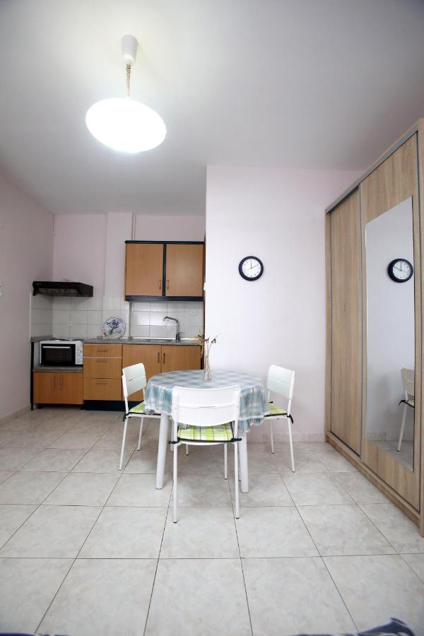 Pavlidis Apartment Сивири Екстериор снимка